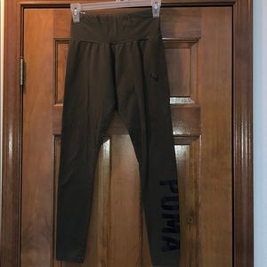 Puma leggings size small